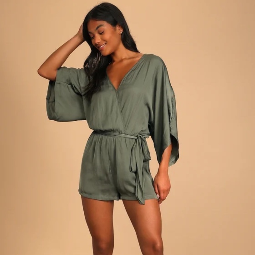 NWOT Lulus Ain't It Grand Olive Green Romper